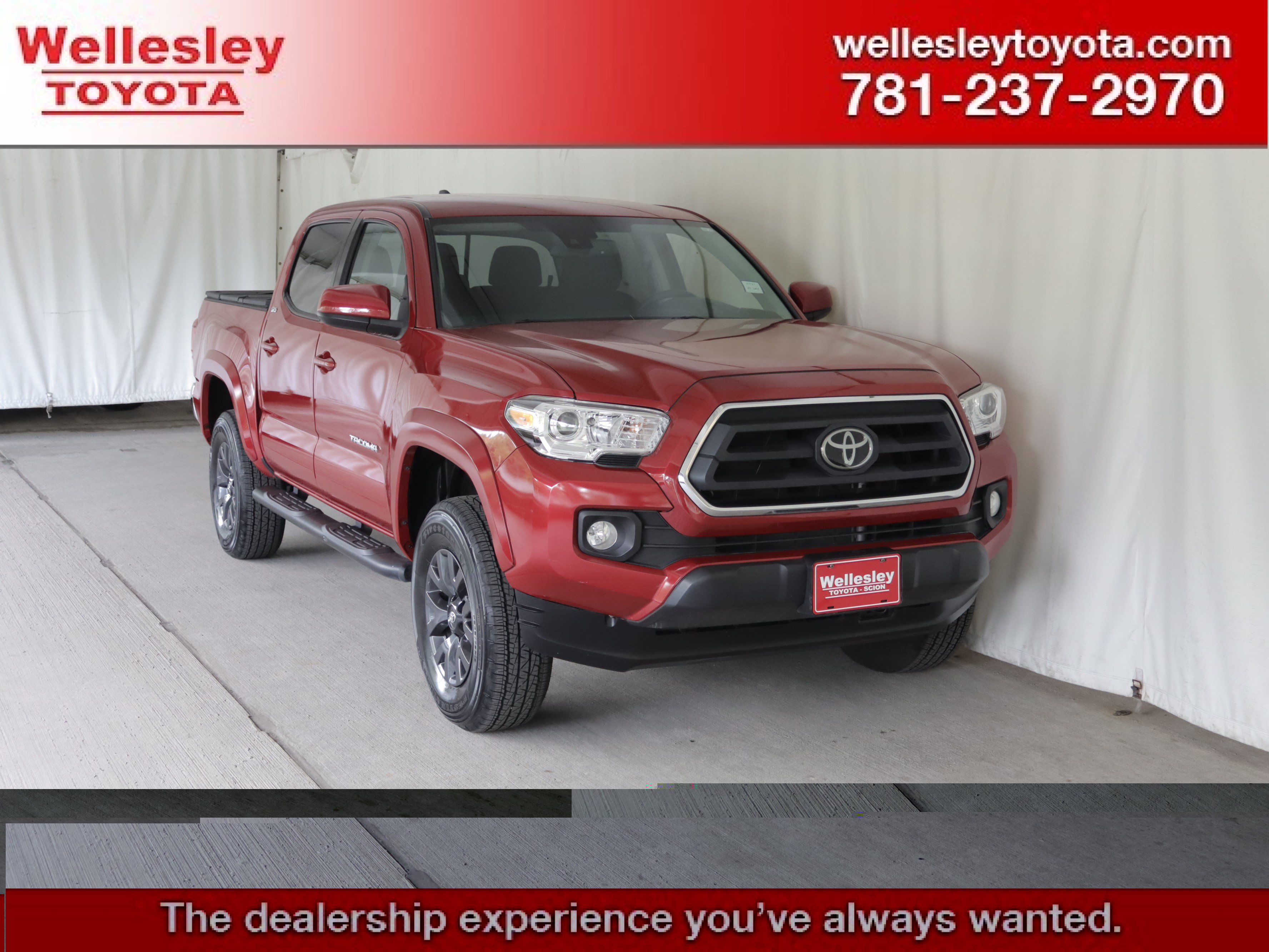 Used 2023 Toyota Tacoma SR5 AWD/4WD image 1