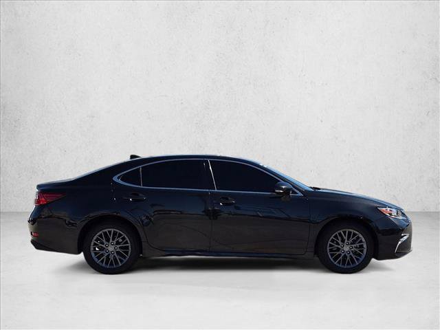 Used 2018 Lexus ES 350 w/ Navigation System Package FWD image 4