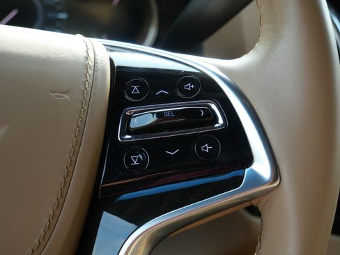 Used 2018 Cadillac Escalade Platinum AWD/4WD image 31