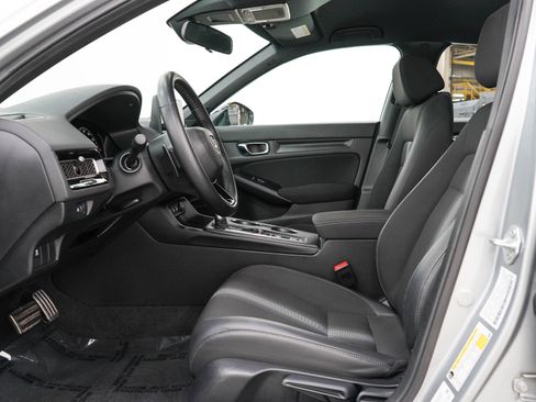 Used 2025 Honda Civic Sport image 20