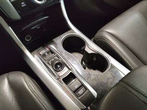 Used 2018 Acura TLX V6 FWD image 26