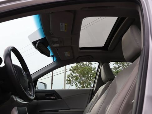 Used 2013 Honda Accord EX-L image 31