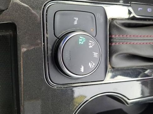 Used 2020 Chevrolet Blazer RS AWD/4WD image 14