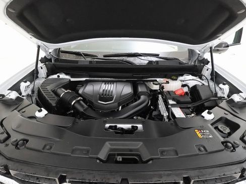 Certified 2025 GMC Acadia Elevation image 5