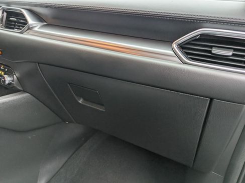 Used 2019 MAZDA CX-5 Touring image 34