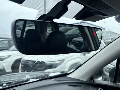 Used 2022 Subaru Forester Limited image 27