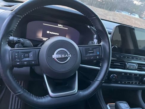 Used 2023 Nissan Pathfinder Platinum w/ Lighting Package (N93) image 44