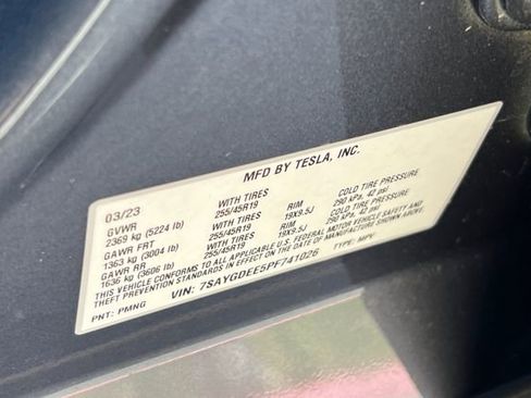 Used 2023 Tesla Model Y Long Range AWD/4WD image 33