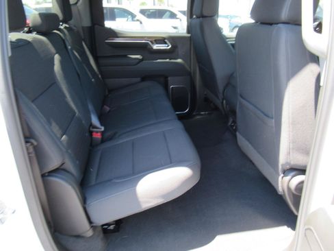 Certified 2024 Chevrolet Silverado 1500 LT AWD/4WD image 27