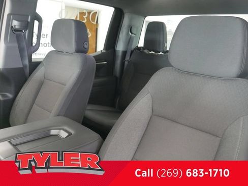 Used 2026 Chevrolet Silverado 1500 LT AWD/4WD image 34
