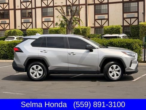 Used 2023 Toyota RAV4 LE image 4