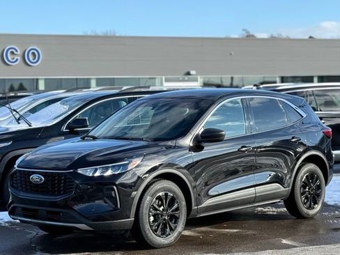 Certified 2023 Ford Escape Active w/ Tech Pack #1 image 30