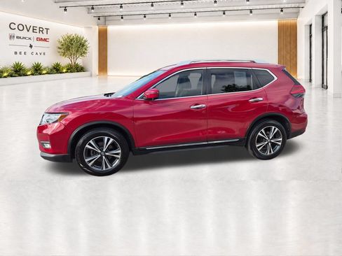 Used 2017 Nissan Rogue SL FWD image 5