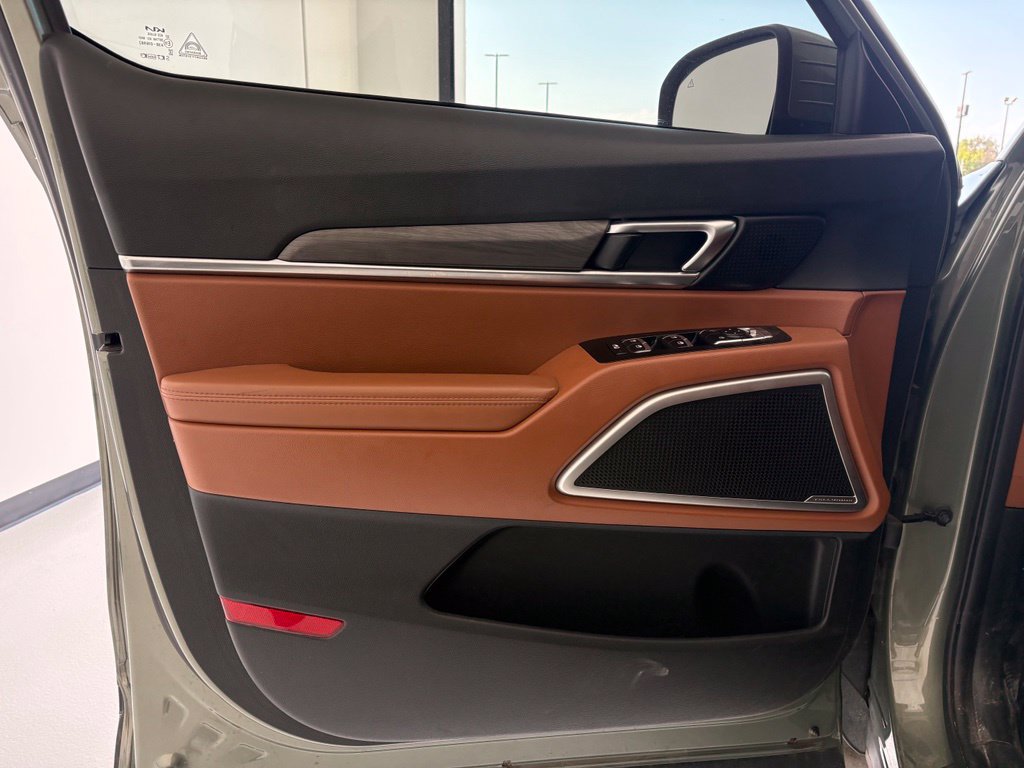 Used 2024 Kia Telluride EX X-Line AWD/4WD image 25