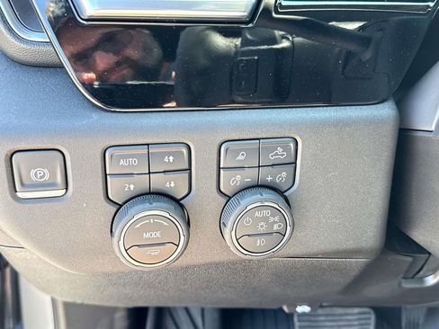 New 2026 Chevrolet Silverado 1500 RST AWD/4WD image 24