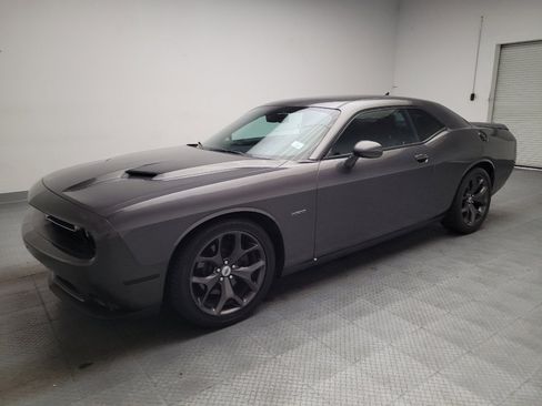 Used 2017 Dodge Challenger R/T w/ Sound Group RWD image 2