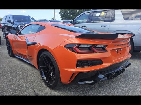 Used 2026 Chevrolet Corvette Z06 RWD image 4