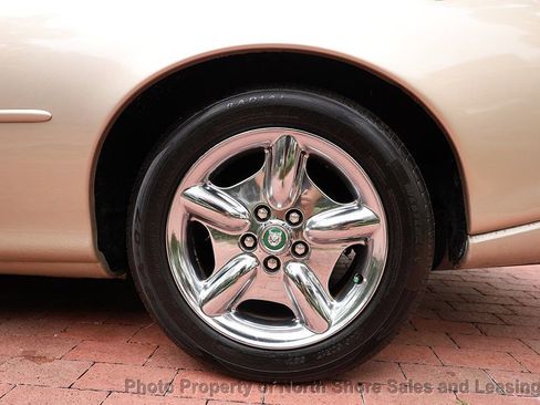 Used 1998 Jaguar XK8 Convertible image 42