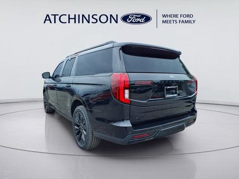 Used 2025 Ford Expedition Max Platinum w/ Stealth Appearance Package AWD/4WD image 6