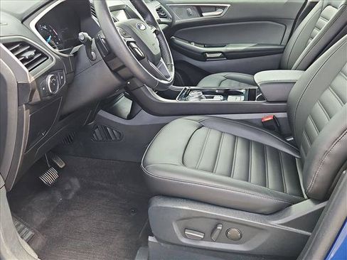 Used 2020 Ford Edge SEL w/ Cold Weather Package AWD/4WD image 24