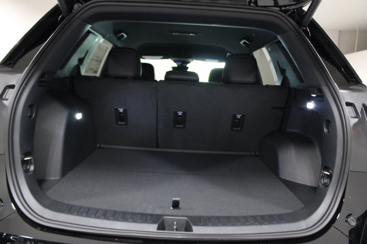 New 2027 GMC Terrain AT4 w/ Convenience Package III AWD/4WD image 13