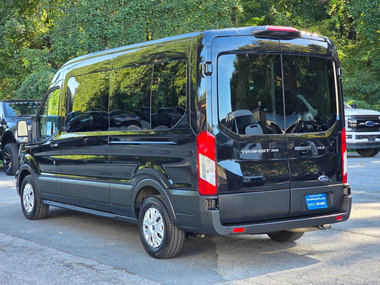 Used 2025 Ford Transit 350 XLT RWD image 5