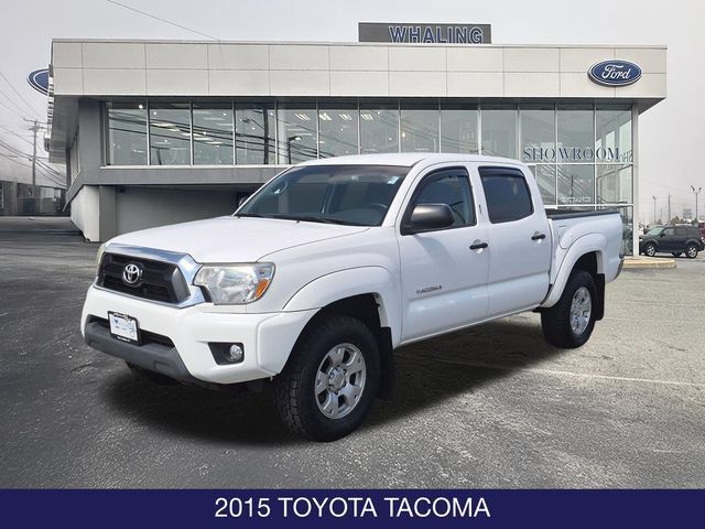Used 2015 Toyota Tacoma 4x4 Double Cab w/ SR5 Package image 3