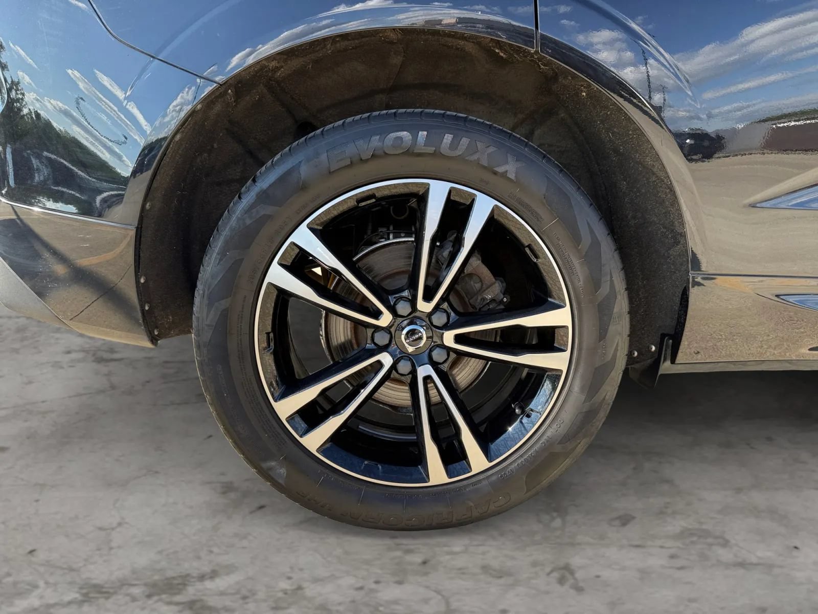 Used 2020 Volvo XC60 T5 Momentum AWD/4WD image 43