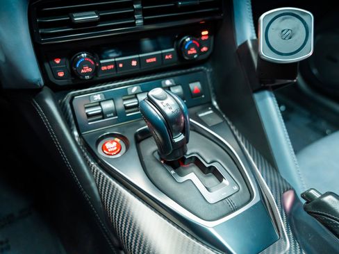 Used 2020 Nissan GT-R Premium AWD/4WD image 55
