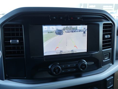 Used 2023 Ford F150 XLT image 23