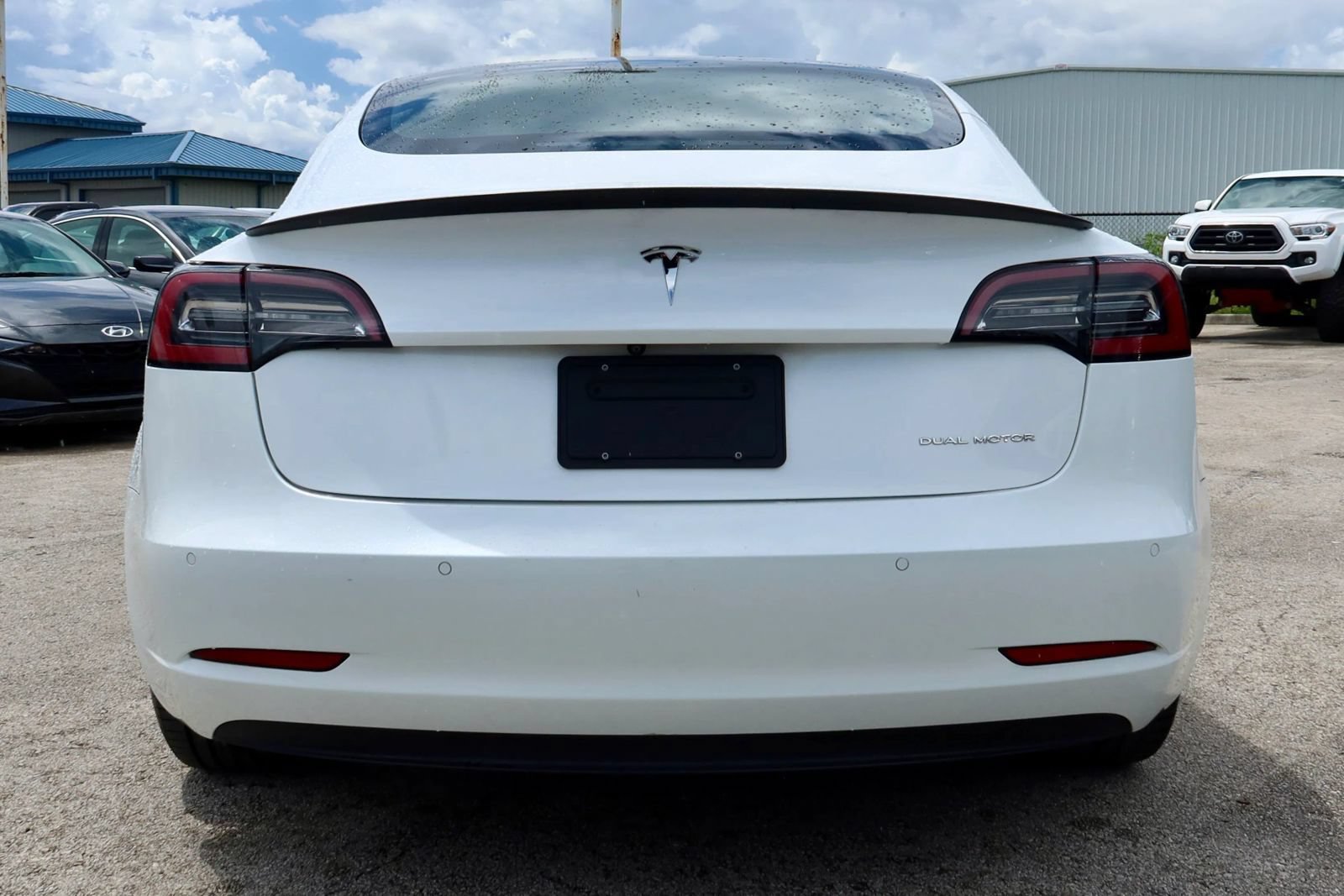Used 2021 Tesla Model 3 Long Range AWD/4WD image 3