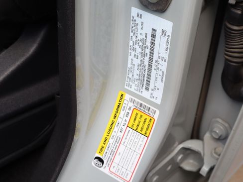 Used 2024 Ford Bronco Badlands AWD/4WD image 26