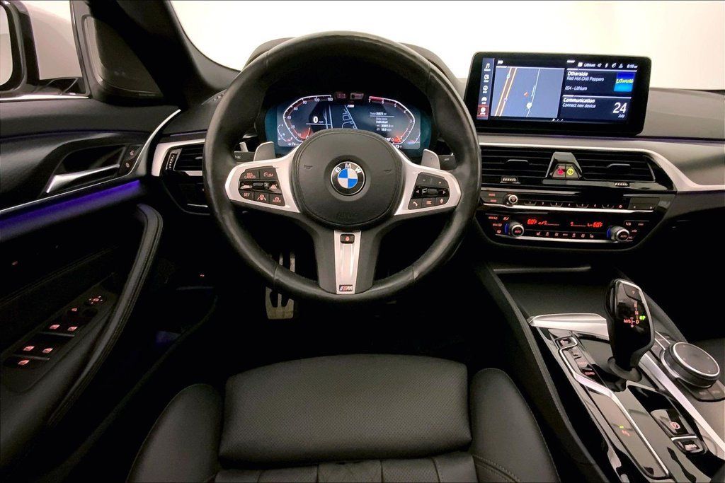 Certified 2023 BMW 530i xDrive w/ M Sport Package AWD/4WD image 4