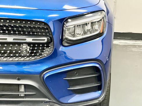 Used 2024 Mercedes-Benz GLB 250 image 8