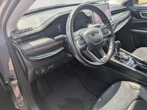 Used 2022 Jeep Compass Trailhawk w/ Trailhawk Elite Group AWD/4WD image 6