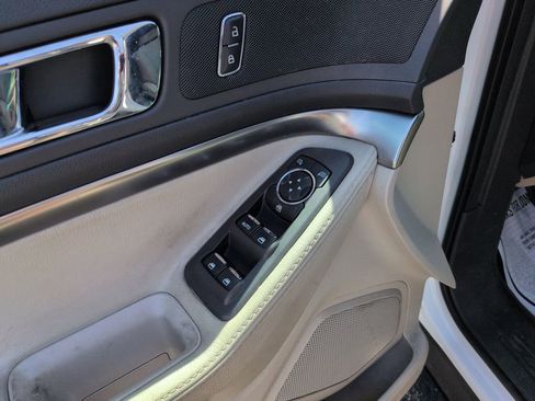 Used 2015 Ford Explorer 4WD image 12