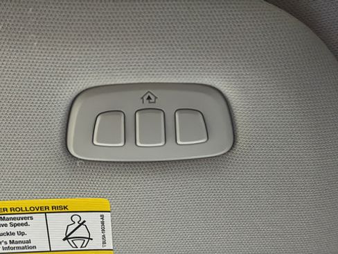 Used 2025 Ford Expedition Max Active AWD/4WD image 36