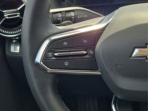 Used 2026 Chevrolet Equinox LT image 17