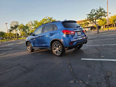 Used 2018 Mitsubishi Outlander Sport SEL FWD image 16