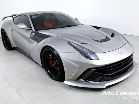 Used 2016 Ferrari F12 Berlinetta RWD image 3
