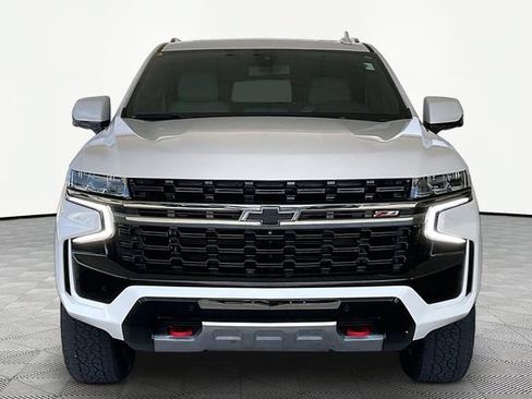 Used 2022 Chevrolet Tahoe Z71 w/ Z71 Off-Road Package AWD/4WD image 2