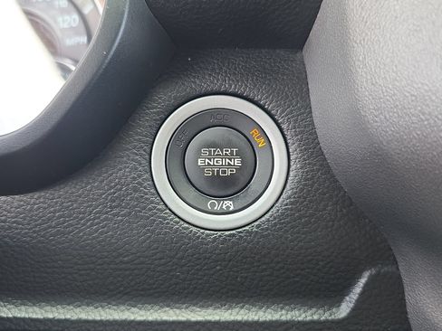 Used 2023 RAM 1500 Big Horn AWD/4WD image 25