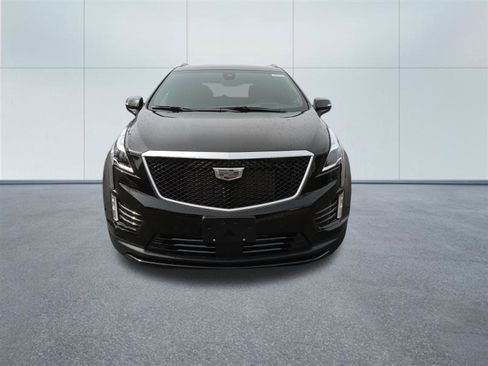 New 2026 Cadillac XT5 Sportv w/ LPO, Onyx Lite Package image 5