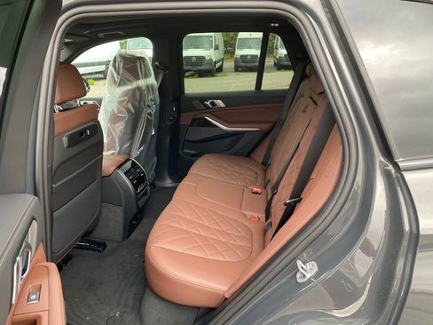 New 2026 BMW X5 xDrive40i AWD/4WD image 7