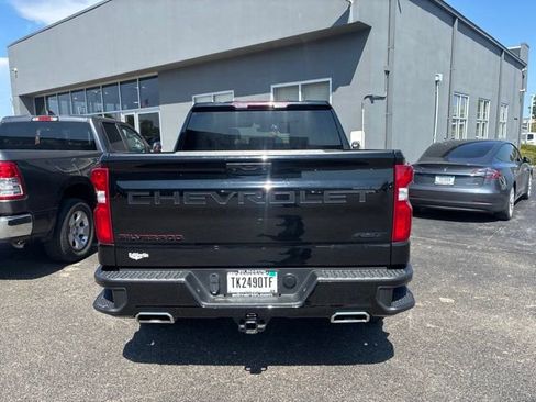 Used 2023 Chevrolet Silverado 1500 RST w/ Redline Edition AWD/4WD image 8