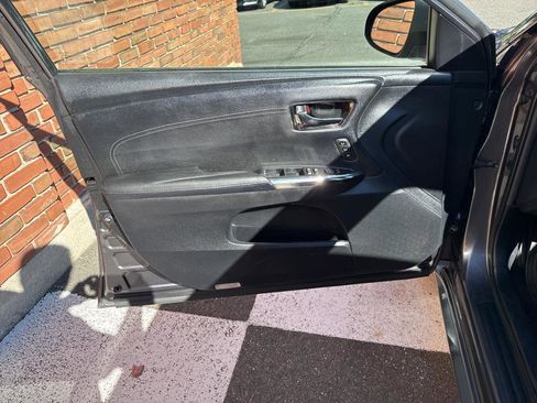 Used 2015 Toyota Avalon XLE Touring image 30