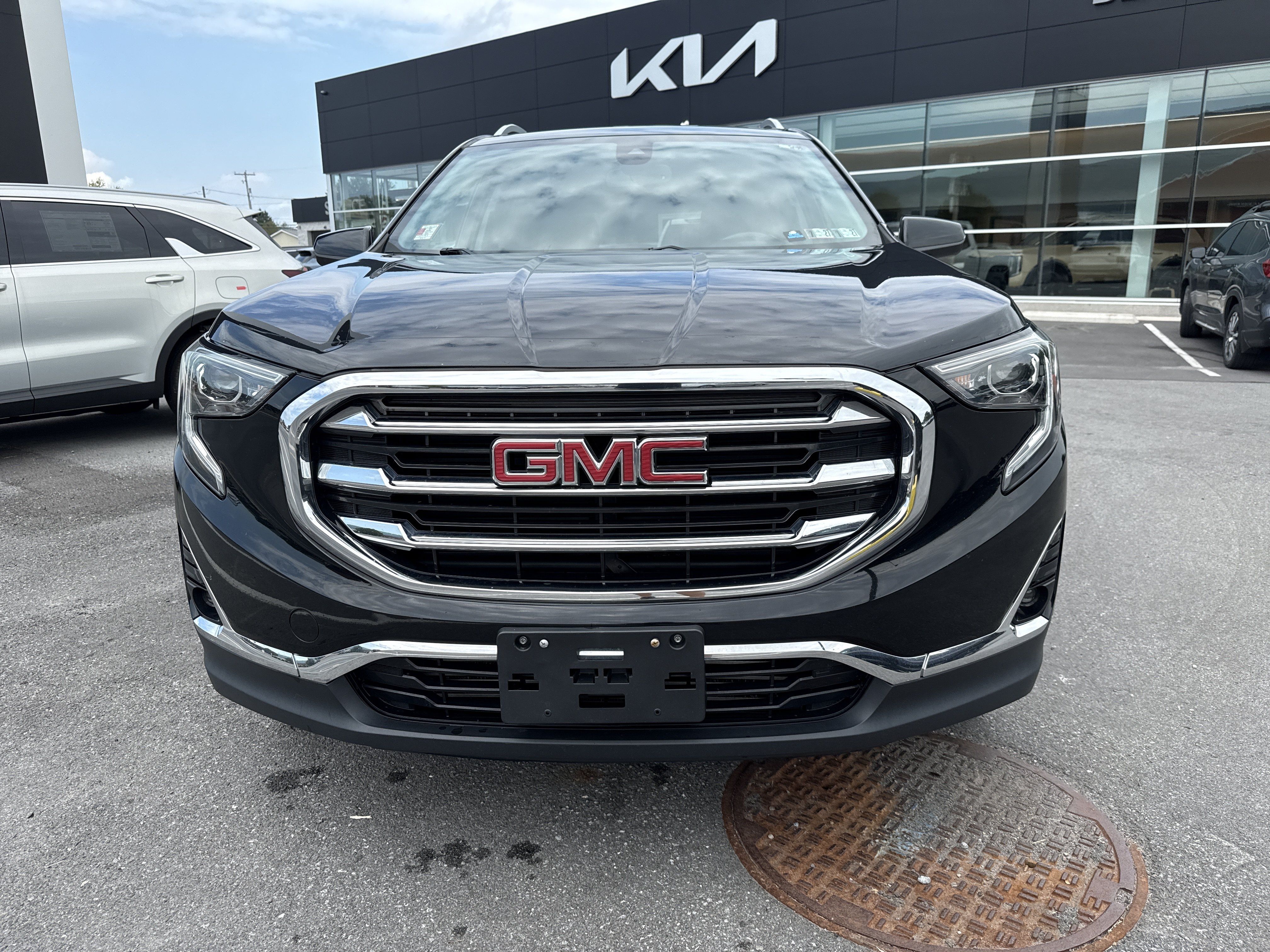 Used 2020 GMC Terrain SLT AWD/4WD image 9