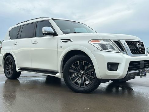 Used 2020 Nissan Armada Platinum w/ Captain's Chairs Package RWD image 6