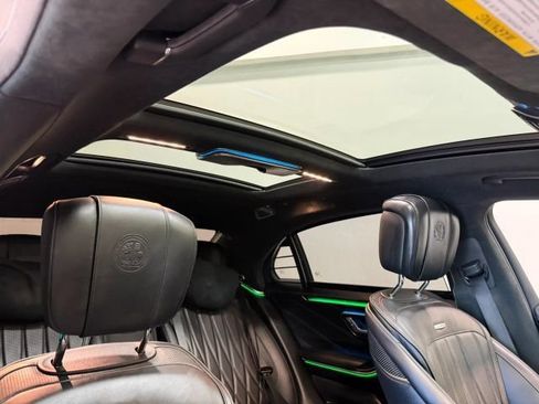 Used 2025 Mercedes-Benz S 63 AMG S image 33