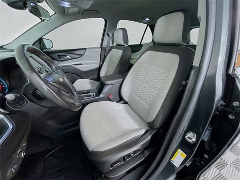 Used 2020 Chevrolet Equinox LT image 23